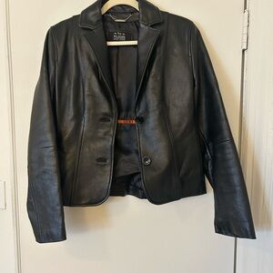 Wilsons Leather Black Leather Fitted Womens Medium Pelle Studio Jacket